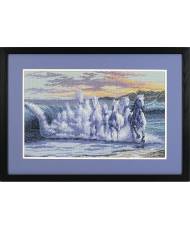 The Wave, Dimensions Counted Cross Stitch Kit (Aida 16ct), 35026