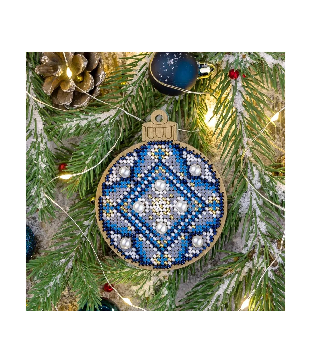 Bead Embroidery Kit on Wood, Blue ball ornament, LK-311