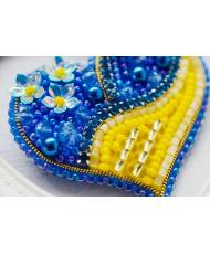 Beaded brooch kit -Ukraine Heart, Tela Artis. Bead Embroidery, Needlework beading kit.