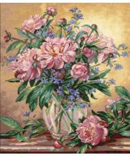 Dimensions Gold Collection Counted Cross Stitch Kit Peonies & Canterbury Bells (Aida 18ct), 35211