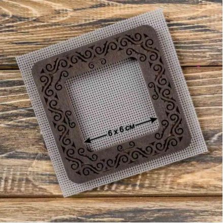 Small Hoop plywood magnetic for embroidery 6x6cm, ornament, Wonderland Crafts WLMP-007