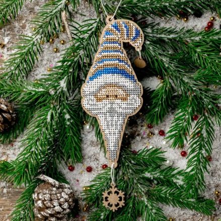 Bead Embroidery Kit On Wood, Santa, Wonderland Crafts FLK-457