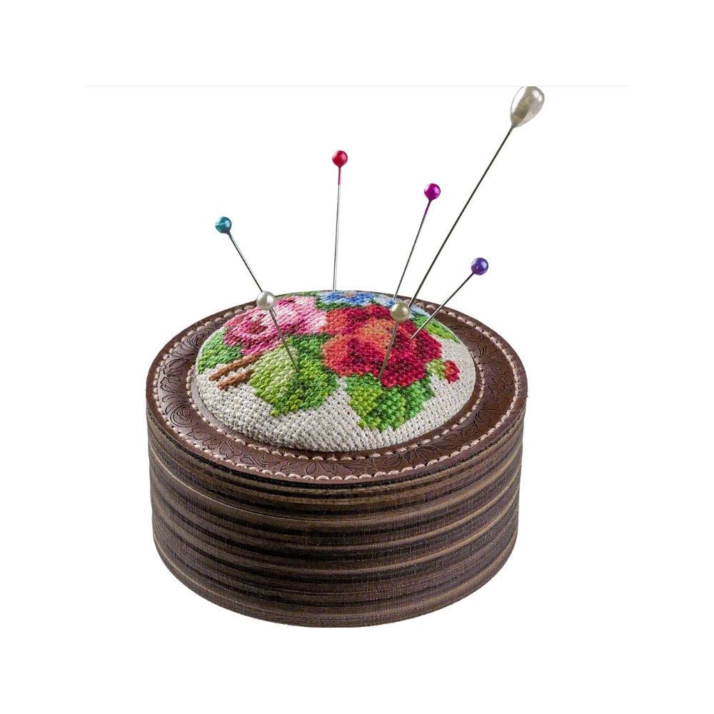 Set for making a needle holder plywood a good present