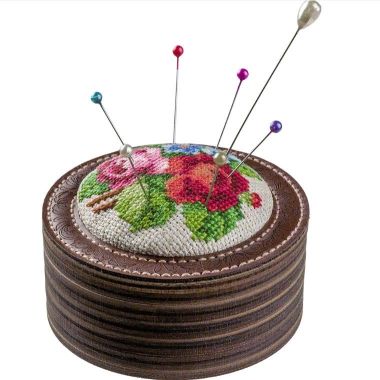 Set for making a needle holder plywood a good present