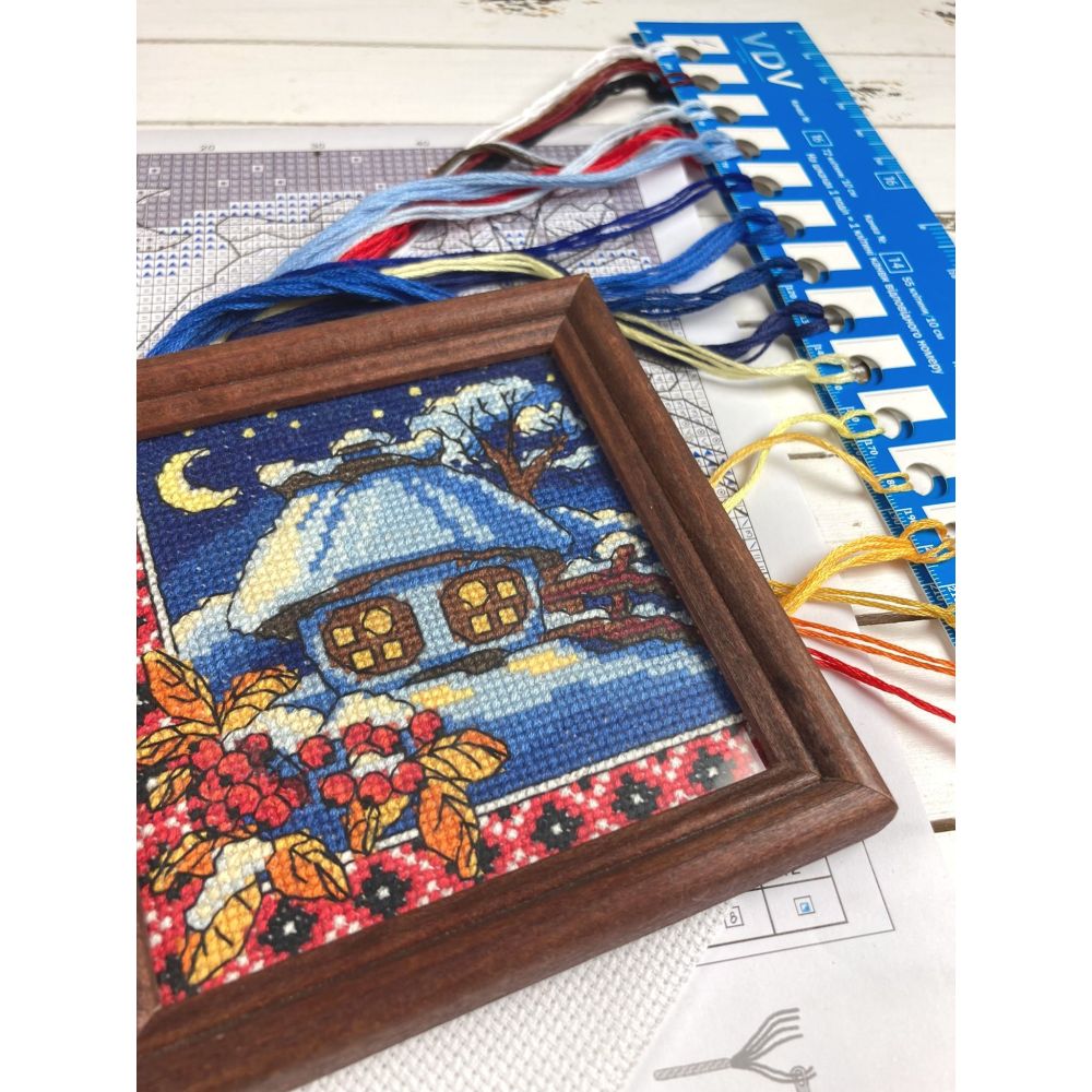 Cross-Stitch Kit “Winter Night” Lady 01272