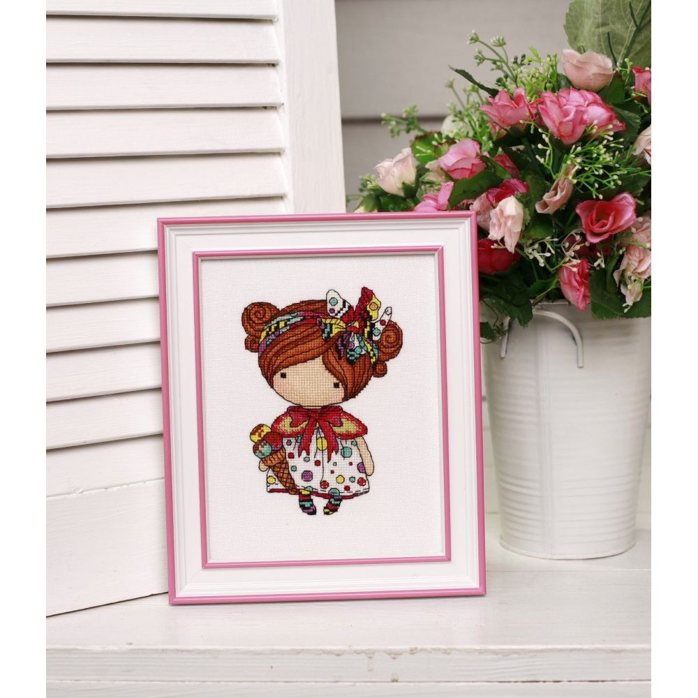 Cross Stitch Kit “Girl Summer” Iris Design 05221A