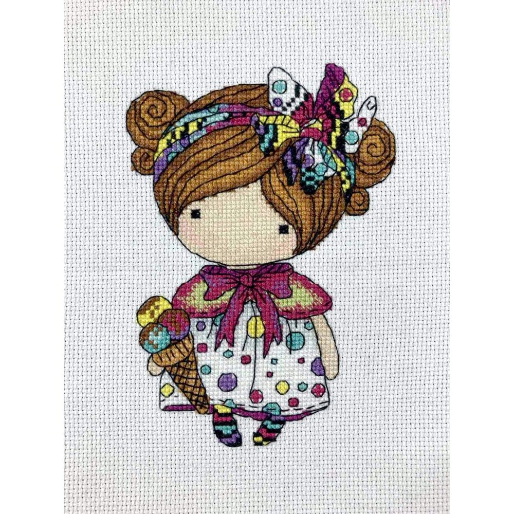 Cross Stitch Kit “Girl Summer” Iris Design 05221A