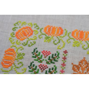 Cross Stitch Kit Tela Artis - Autumn Symphony sampler, X-020