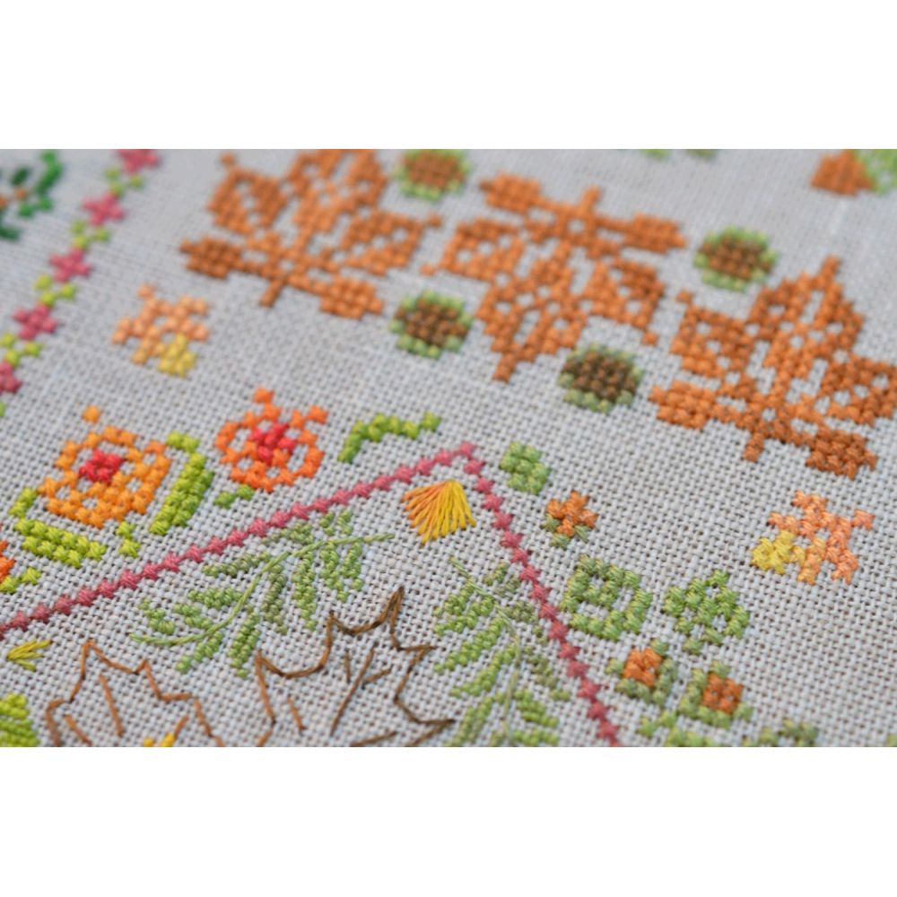 Cross Stitch Kit Tela Artis - Autumn Symphony sampler, X-020