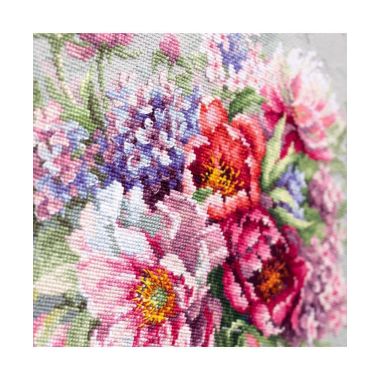 Counted Cross Stitch Peonies and Hydrangeas, Magic Needle 510-224