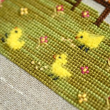 Сhicken coop Cross Stitch Kit – Tela Artis X-030 – Sampler – Hand-dyed Threads