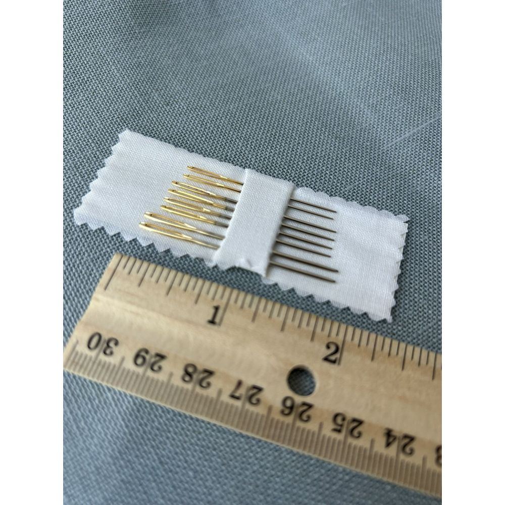 Cosmo Cross Stitch Needles 4306 – Sizes 16/20, 8 pcs
