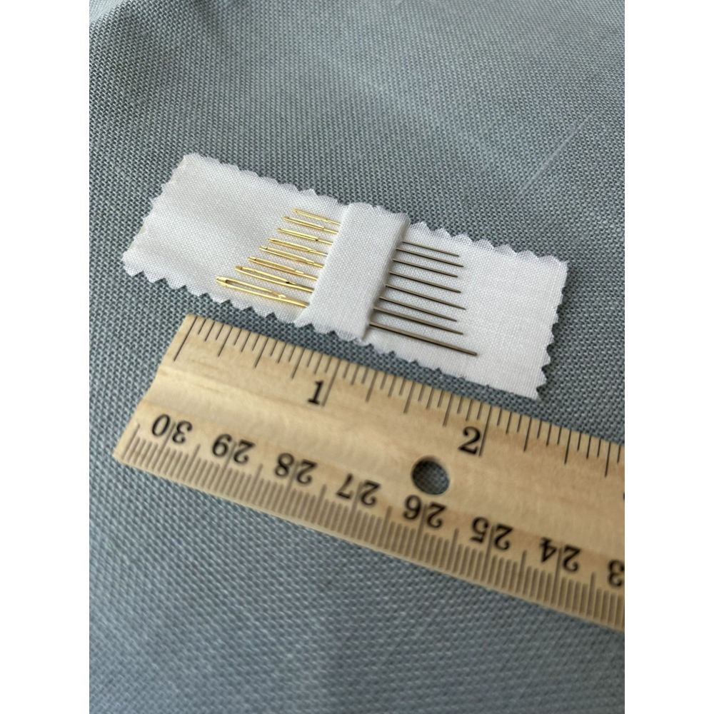 Cosmo Cross Stitch Needles 4305 – Sizes 16/26, 8 pcs