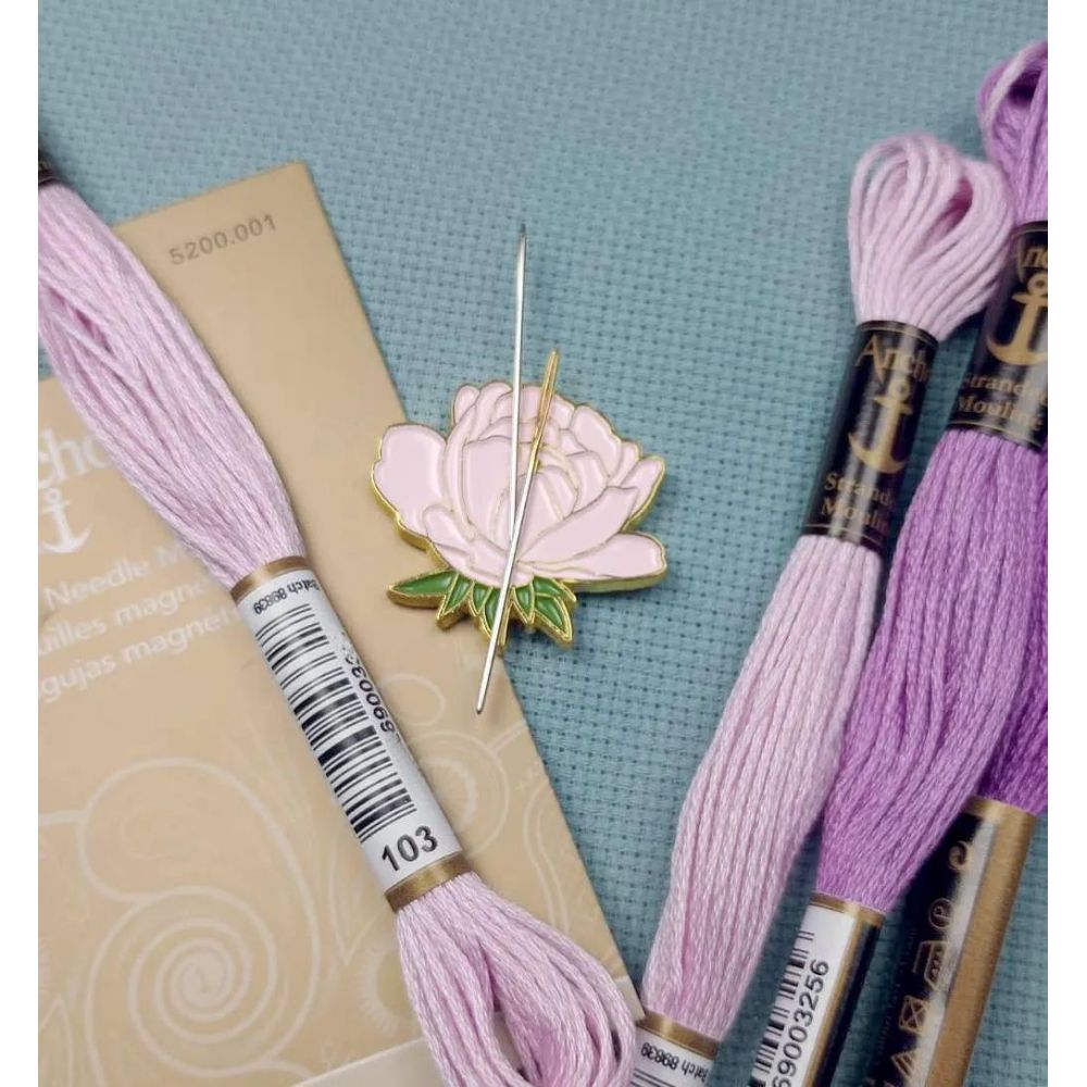 Anchor Magnetic Needle Minder 5200.001 – Peony, 1.25″