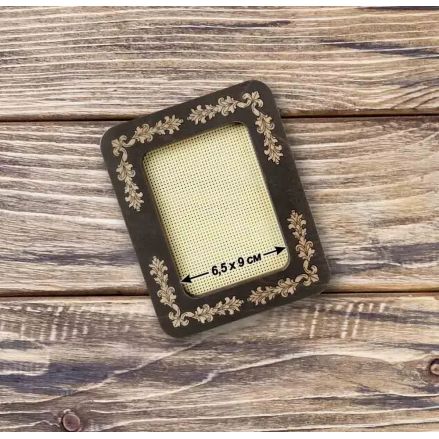 Wonderland Crafts Magnetic Embroidery Frame FLMP-027 – Baroque Dark Wood, 2.6″ × 3.5″