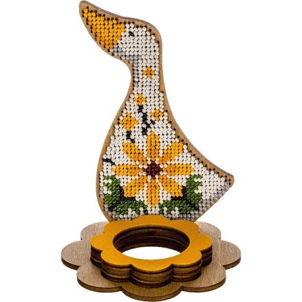 Wonderland Crafts Wooden Bead Embroidery Kit FLK-268 – Egg Stand – Goose
