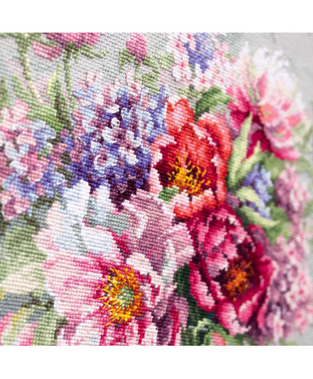 Counted Cross Stitch Peonies and Hydrangeas, Magic Needle 510-224