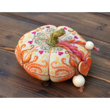 Pumpkin Fall Heart Counted Cross Stitch sampler Tela-Artis X-357