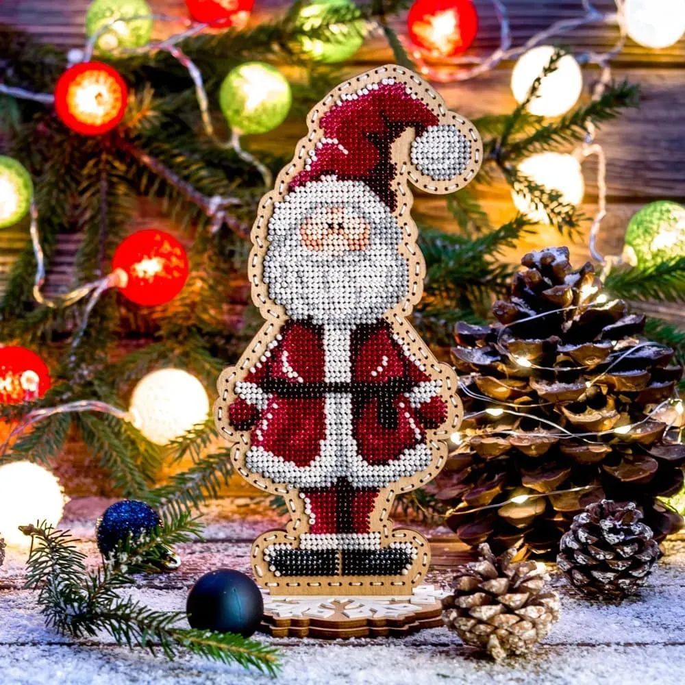 Wonderland Crafts Wooden Bead Embroidery Kit FLK-297 – Santa Claus