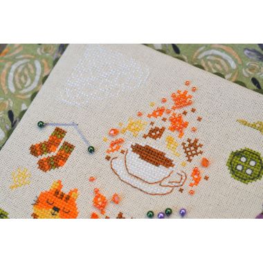 Amber Handicrafts Cross Stitch Kit – Tela Artis X-301 – Autumn Craft Sample