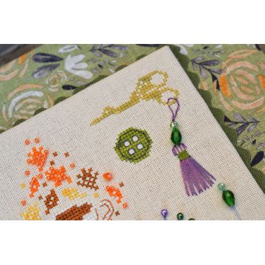 Amber Handicrafts Cross Stitch Kit – Tela Artis X-301 – Autumn Craft Sample