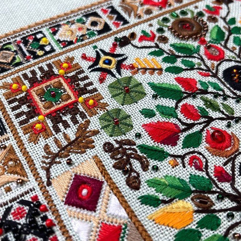 Kolorova Mixed-Technique Embroidery Kit GL-4 – Tree of Life