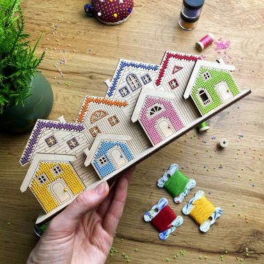Kolorova Wooden Cross Stitch Kit D-01 – Dream Town 1