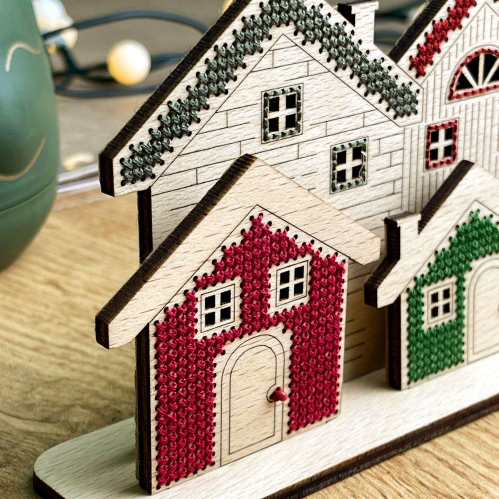 Kolorova Wooden Cross Stitch Kit D-02 – Dream Town 2