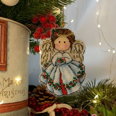 Unicstitch Counted Cross Stitch Kit on Plastic 1018 – White Christmas Angel