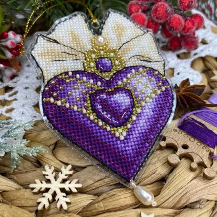 Unicstitch Counted Cross Stitch Kit on Plastic 1037 – Heart of a Dream