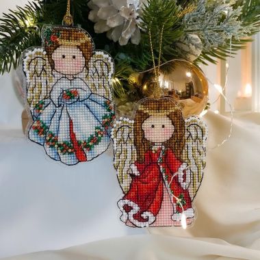 Unicstitch Counted Cross Stitch Kit on Plastic 1017 – Red Christmas Angel