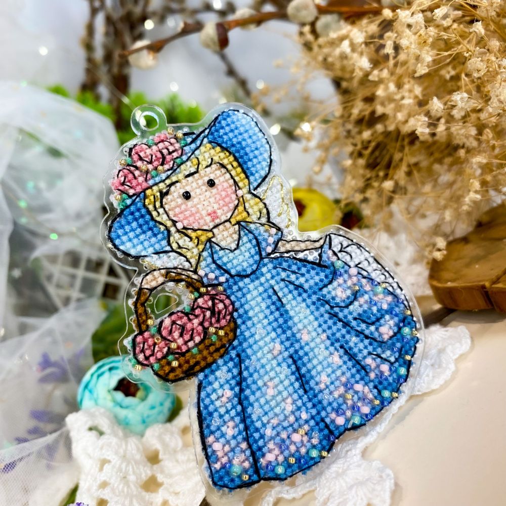 Unicstitch Counted Cross Stitch Kit on Plastic 1053 – Spring Angel