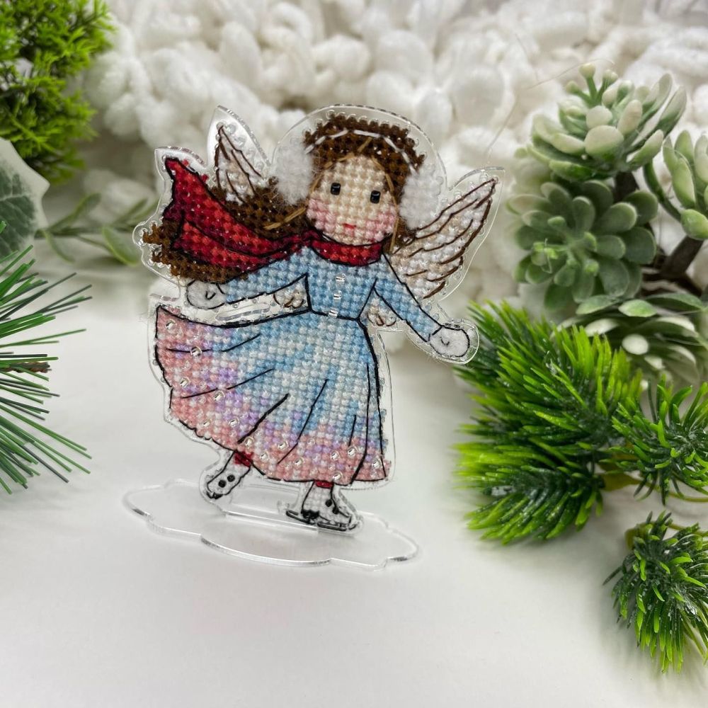 Unicstitch Counted Cross Stitch Kit on Plastic 1085 – Winter Angel
