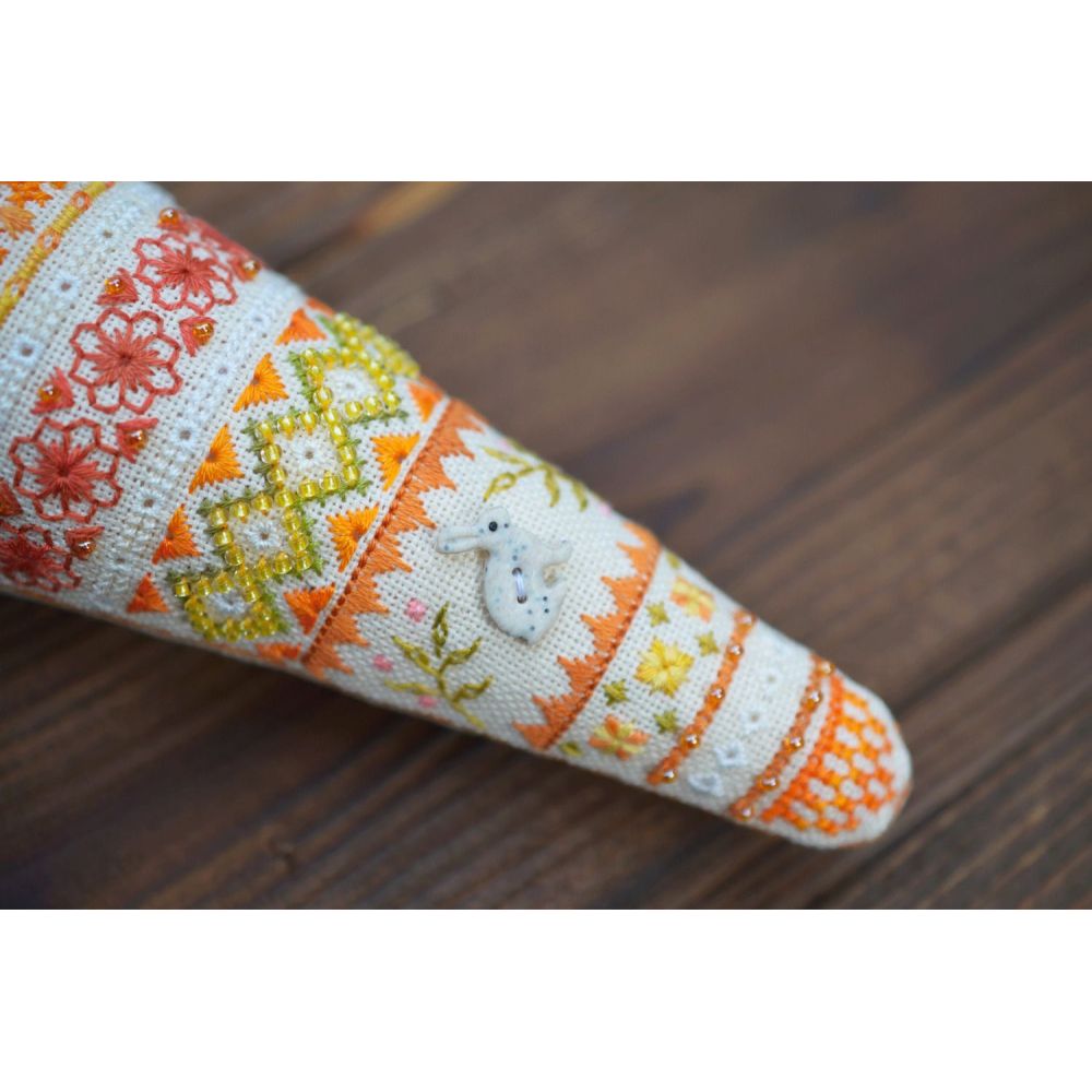 Eared Carrot Cross Stitch Kit – Tela Artis X-351 – Spring Easter Decor
