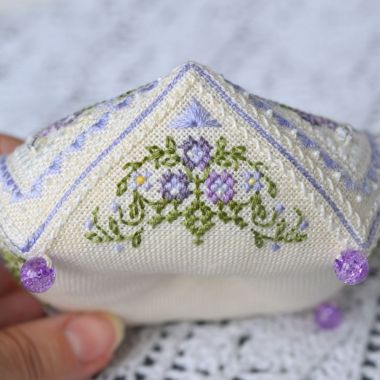 Blueberry Buscornu Counted Cross Stitch sampler Tela-Artis X-361, Evenweave Fabric