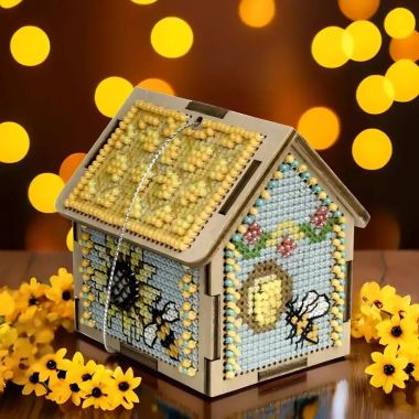 Wonderland Crafts Wooden Cross Stitch Kit FLW-062 – Spring House