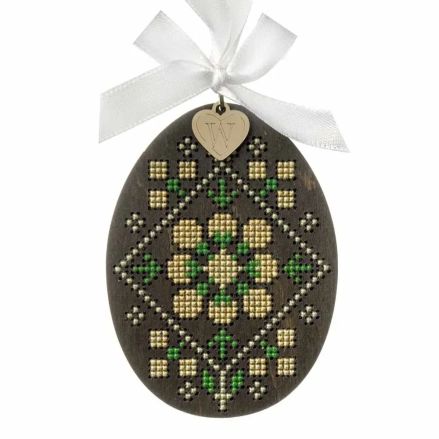Wonderland Crafts Wooden Cross Stitch Kit FLW-108 – Easter Egg