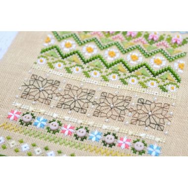 Chamomile Cross Stitch Kit – Tela-Artis X-501 – Floral Sampler Embroidery Kit