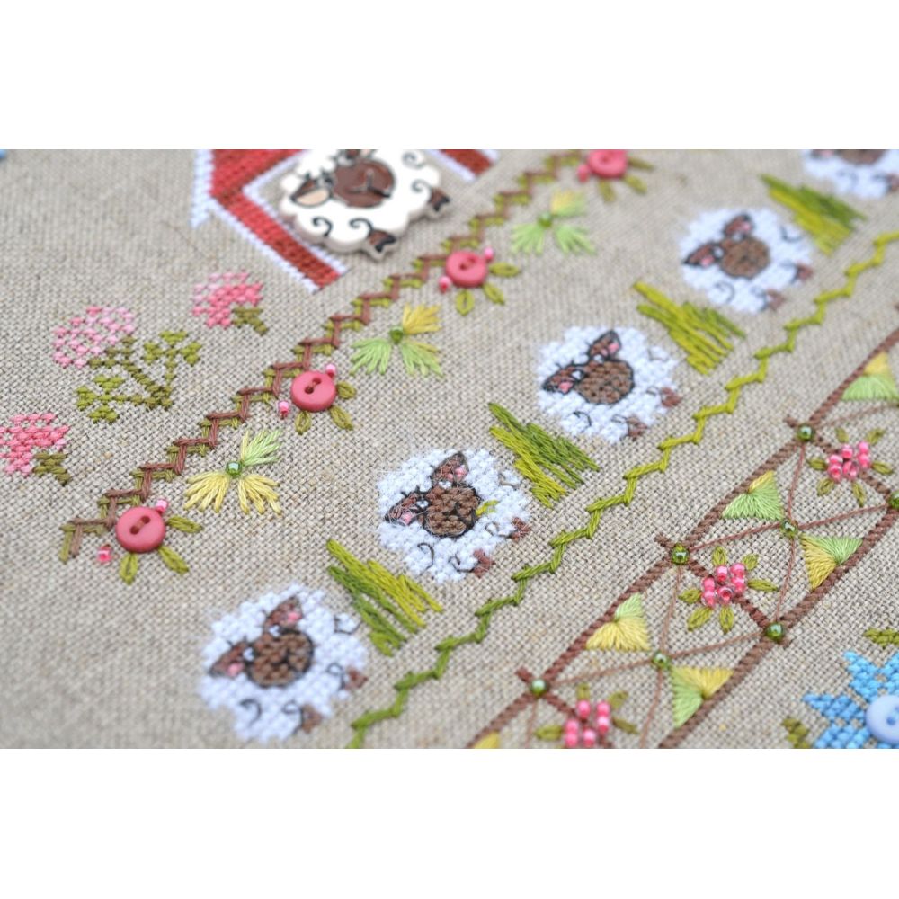 Fun Farm Sheep Cross Stitch Kit – Tela Artis X-504 – Spring Sampler – Hand-dyed Threads