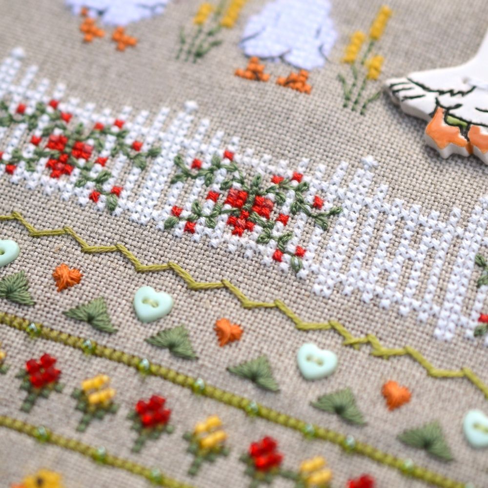 Fun Farm Goose Cross Stitch Kit – Tela Artis X-506 – Farmhouse Sampler – Hand-dyed Threads