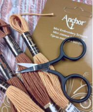 Anchor, Mini Embroidery Scissors 2.75"  (5101)