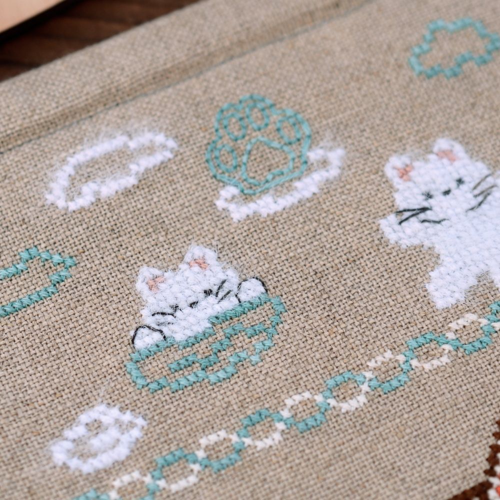 Premium Counted Cross Stitch Kit Sampler Fun farm-3. Paws&whiskers Tela-Artis X-507