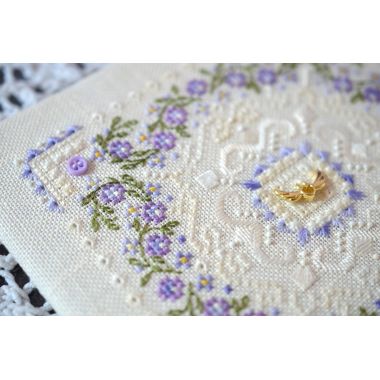 Counted Cross Stitch Black Marshmallow sampler Tela-Artis X-601, Evenweave Fabric, hand-dyed DMC muline, melange