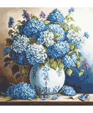 Cross Stitch Kit “Vase with Hydrangeas” Luca-S B700