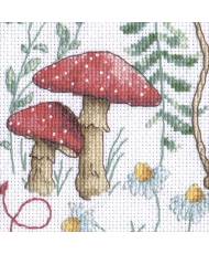 Dimensions Gold Collection Counted Cross Stitch Kit - Woodland Magic (16 Count), 70-35430